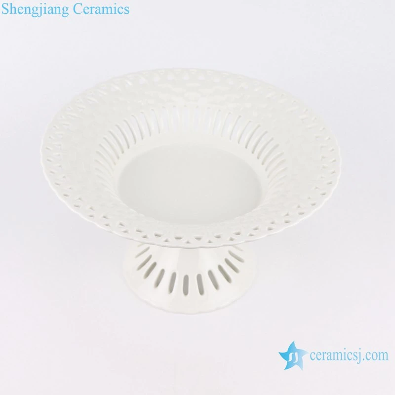 Pure White Hollow out Ceramic Fruit Candy Plate with High Stand